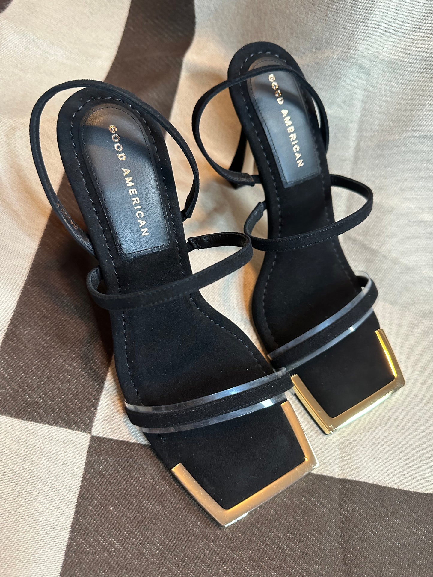 Good American The Standout Square Toe Sandal Suede Black 9 1/2 Heels