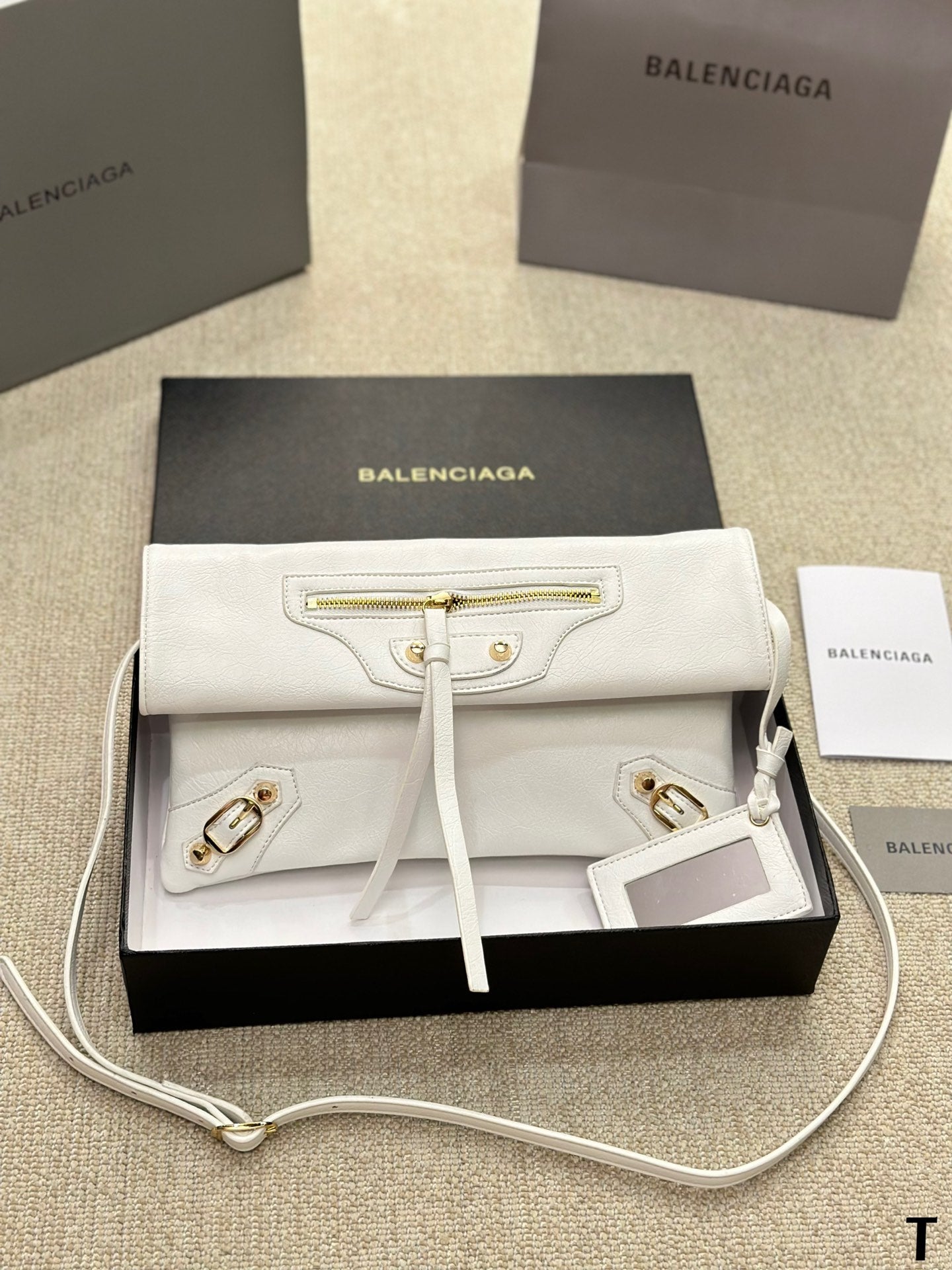 BALEN*CIAGA BAGS DM/EMAIL TO ORDER