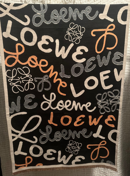 LO4 SCARF WITH BOX