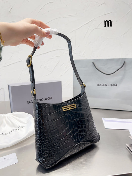 BALEN*CIAGA BAGS DM/EMAIL TO ORDER
