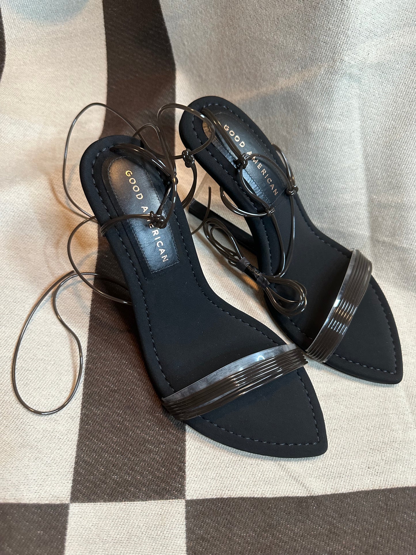GOOD AMERICAN WOMEN’S  CINDER-F*CKING-RELLA WEDGE in NEOPRENE BLACK