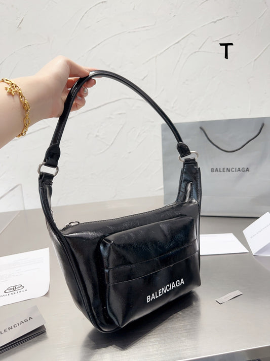 BALEN*CIAGA BAGS DM/EMAIL TO ORDER