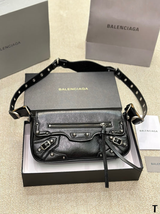 BALEN*CIAGA BAGS DM/EMAIL TO ORDER