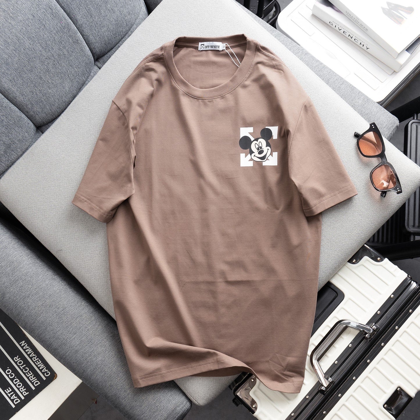 OFF*WHITE MICKEY TSHIRT - CHOCO