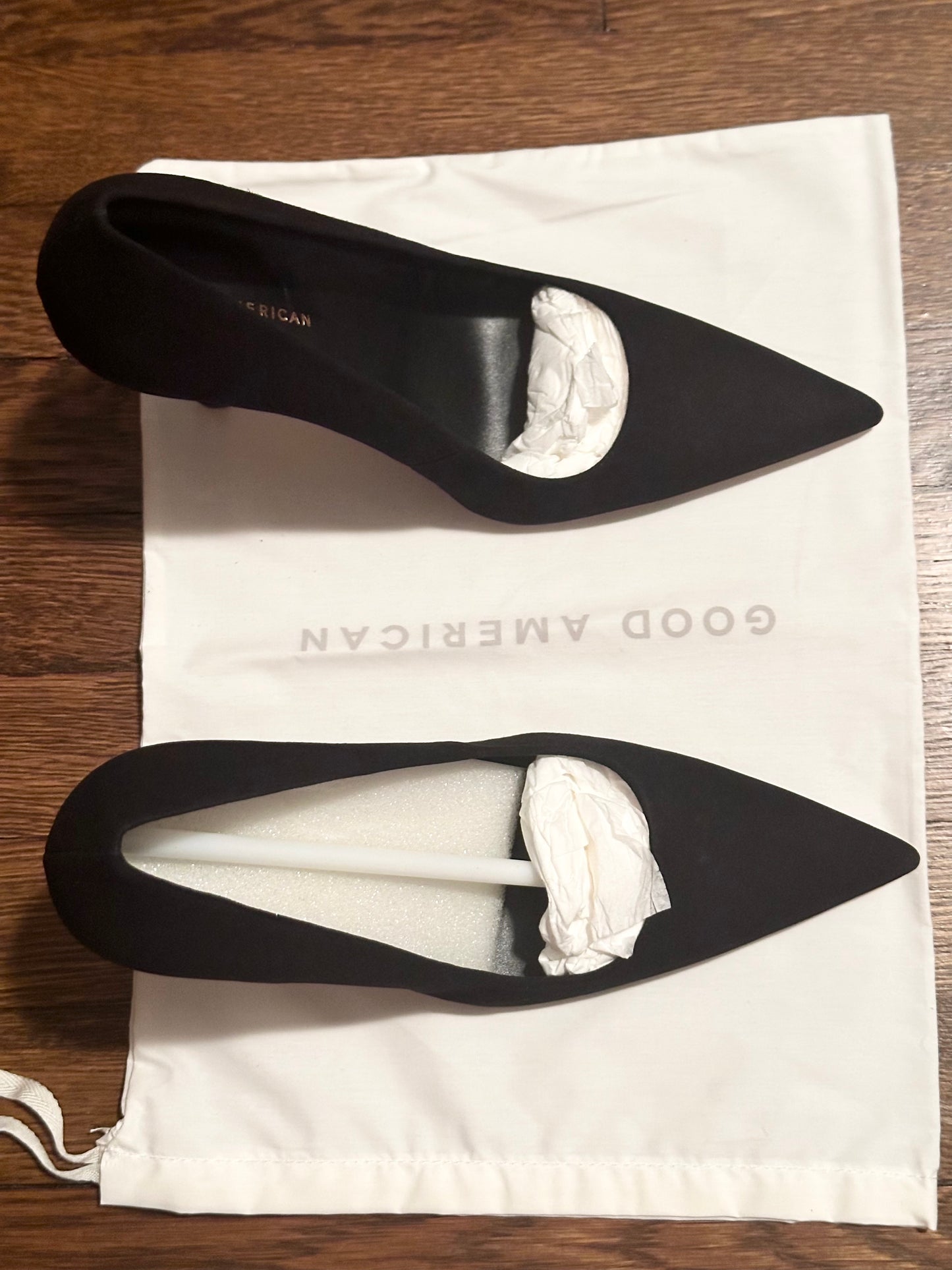 GOOD AMERICAN WOMEN’S  FAUX SUEDE BLACK PUMP HIGH HEELS