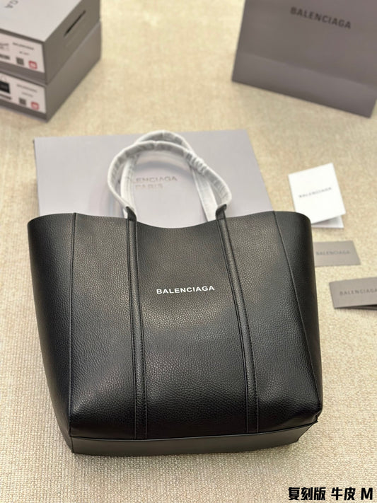 BALEN*CIAGA BAGS DM/EMAIL TO ORDER