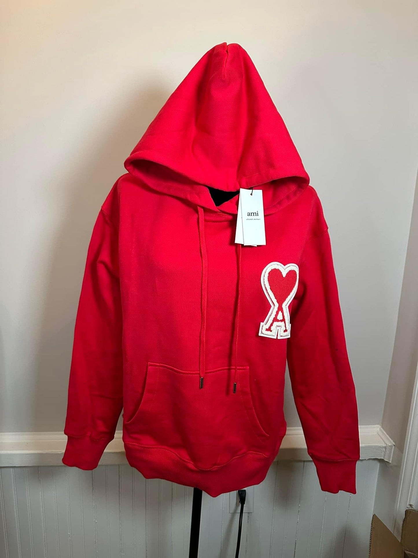A*MI  HOODIE - RED