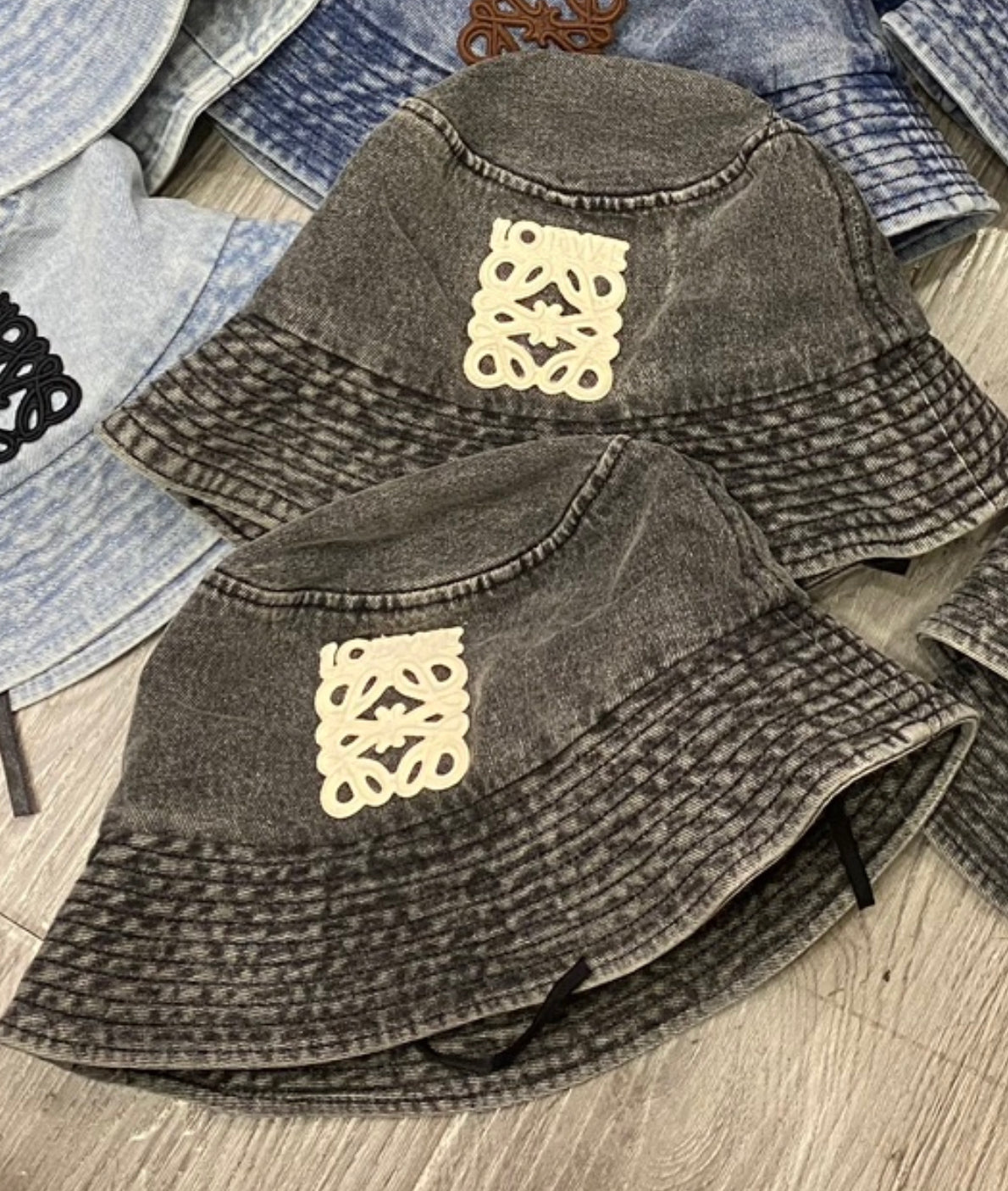 LO- 4 HAT